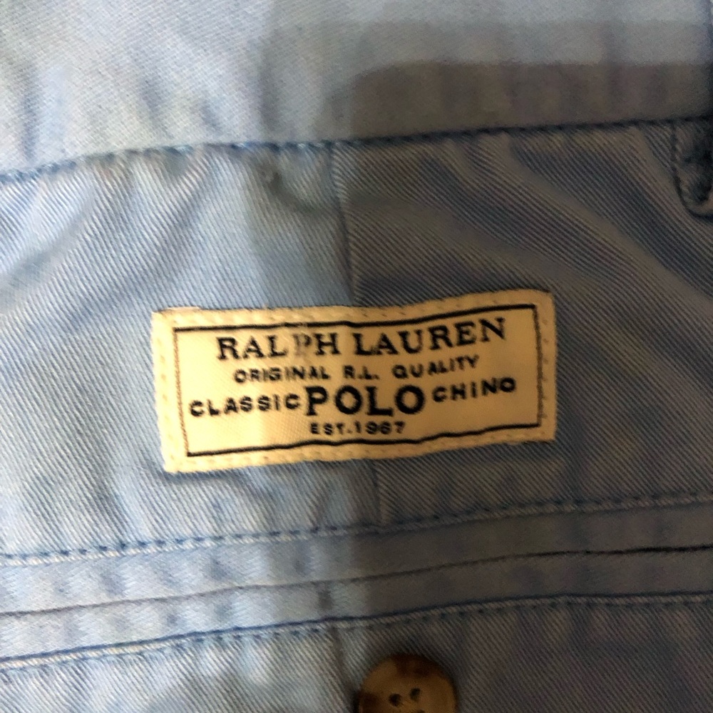 Ralph Lauren Light Blue Flat-Front Cotton Shorts - Picture 3 of 4